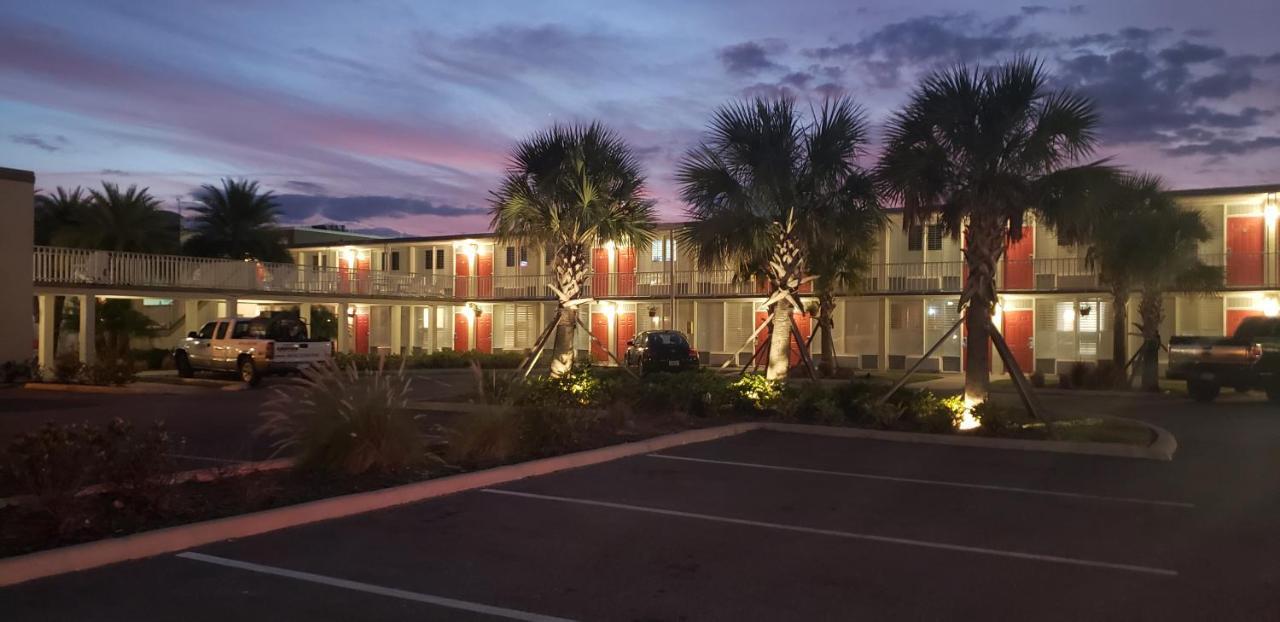 Melbourne All Suites Inn Near I95 Exterior photo