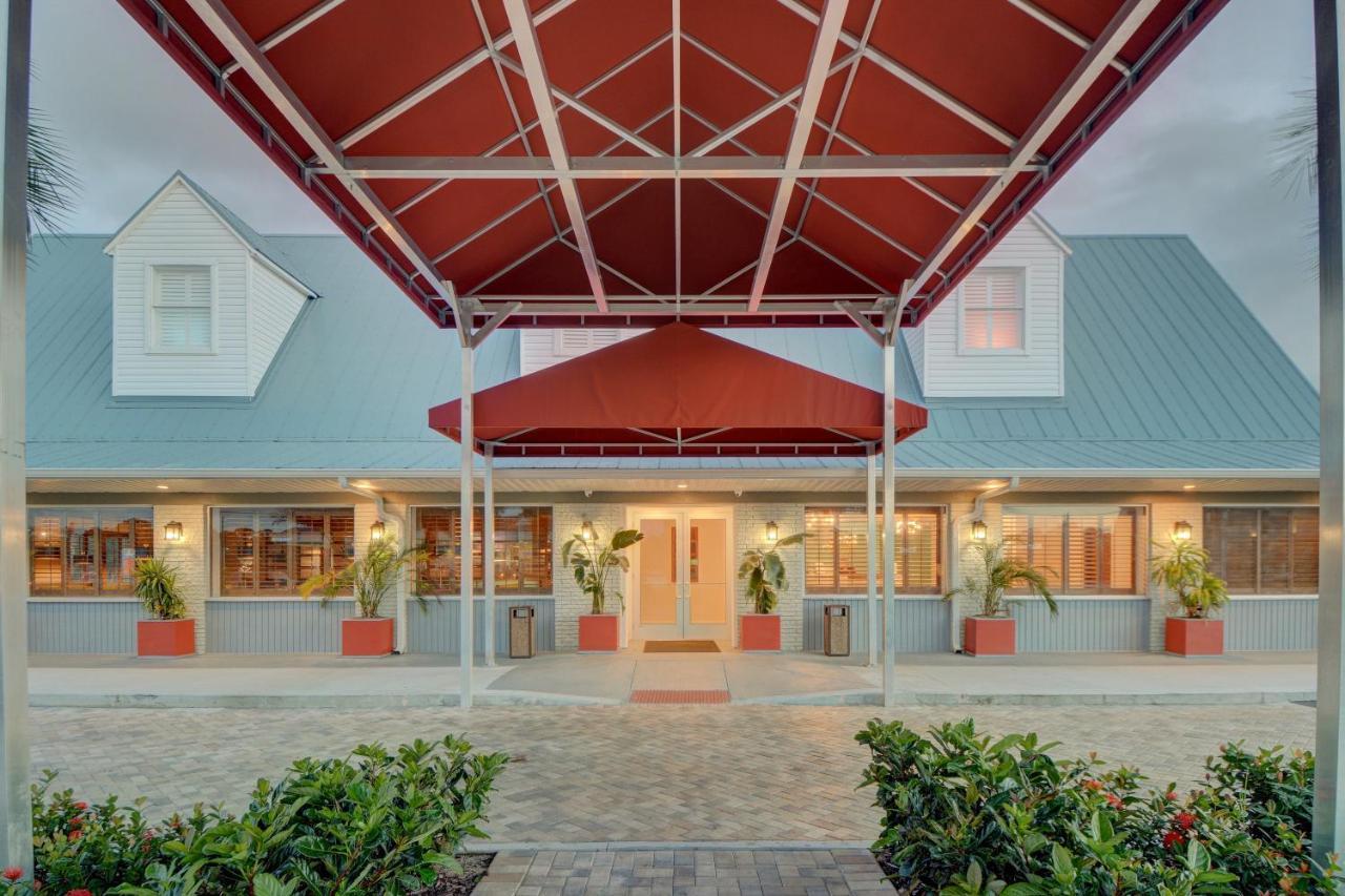 Melbourne All Suites Inn Near I95 Exterior photo